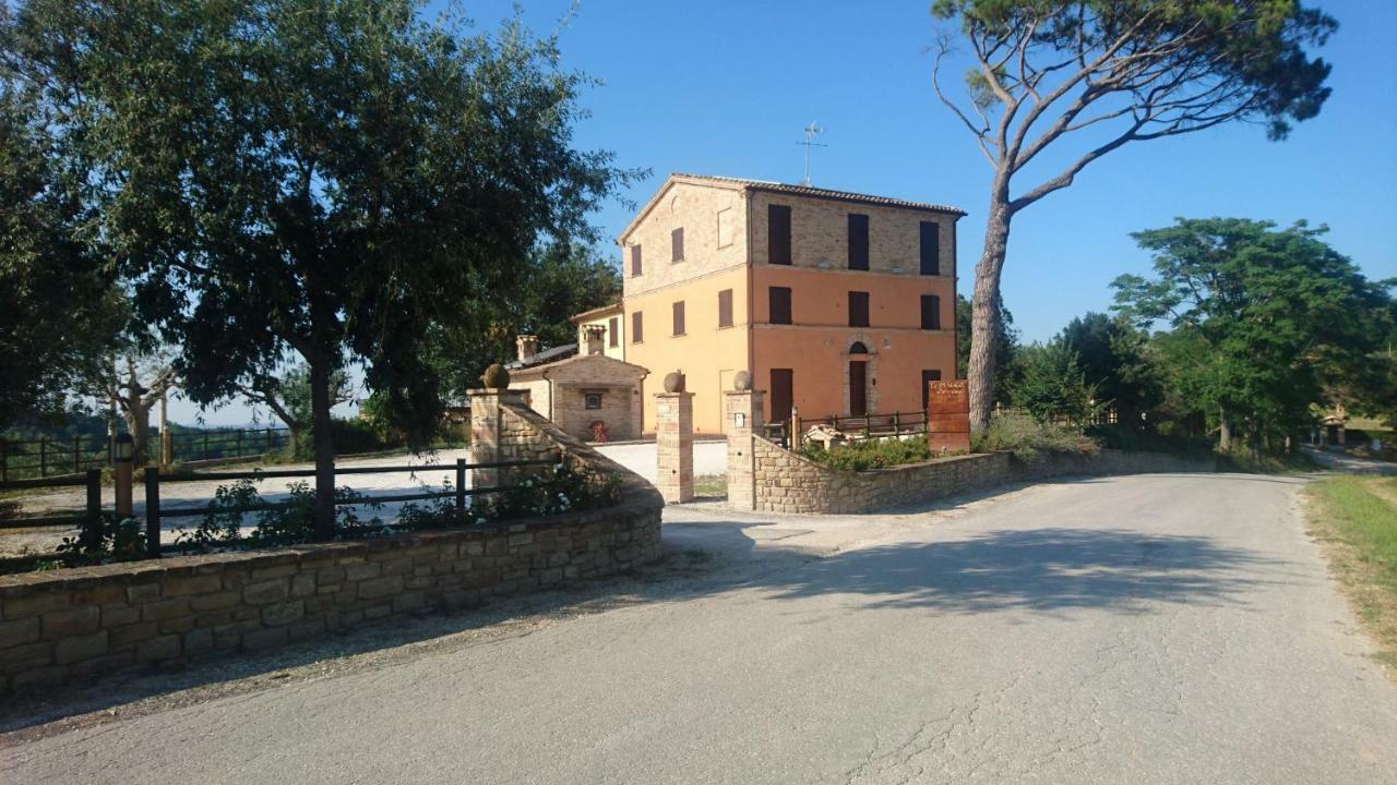 Agriturismo "Le Piagge" Castelplanio Kültér fotó