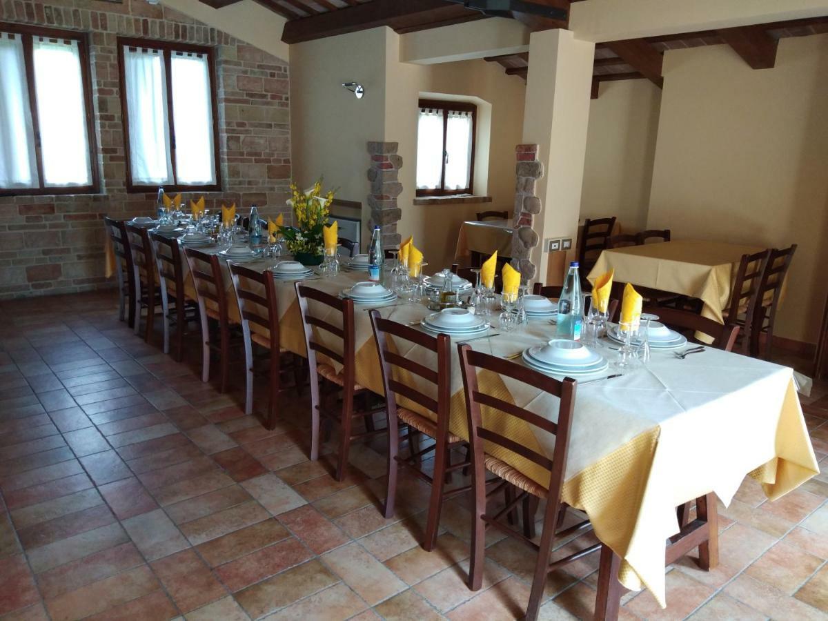 Agriturismo "Le Piagge" Castelplanio Kültér fotó